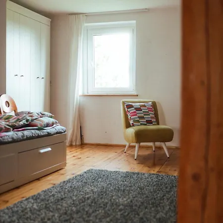 Semesterbostad Plachty *